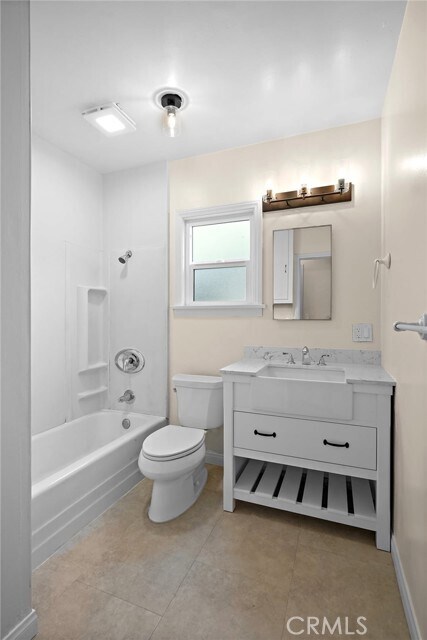 Foto del edificio - 11750 California St