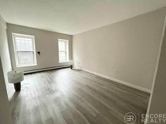 Foto del edificio - 90 Hammond St