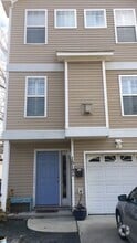 Building Photo - 1517A Parks Ave