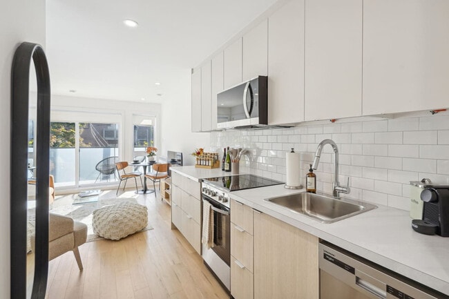 Photo du bâtiment - 2118 Rue Bercy