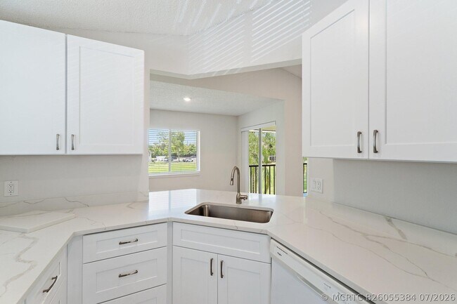 Building Photo - 6531 Chasewood Dr