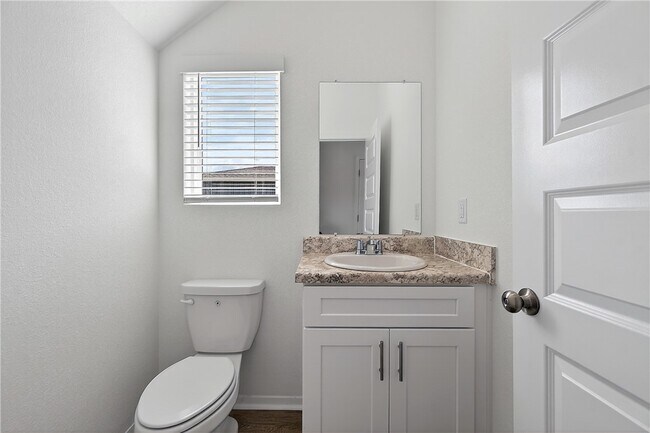 Foto del edificio - 6802 SW Dignity Ave