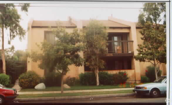 Primary Photo - 3275 E Artesia Blvd