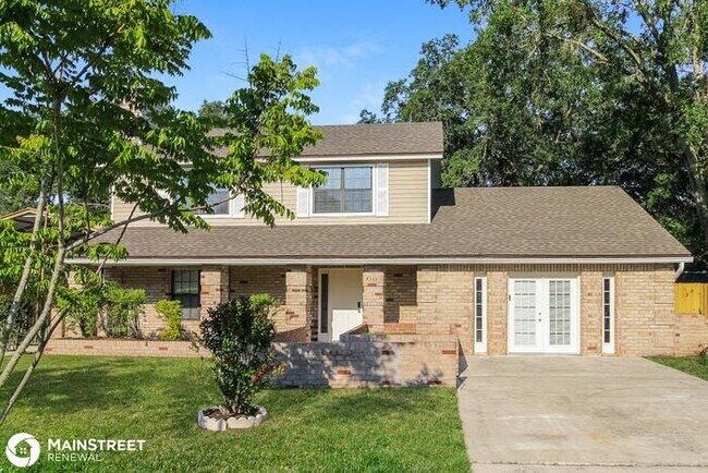 Foto del edificio - 7111 LOVES DR, JACKSONVILLE, FL 32222
