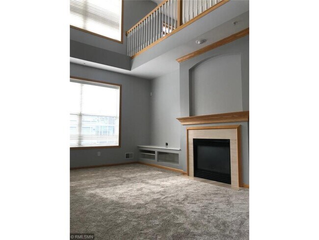 Building Photo - 13700 54th Ave N