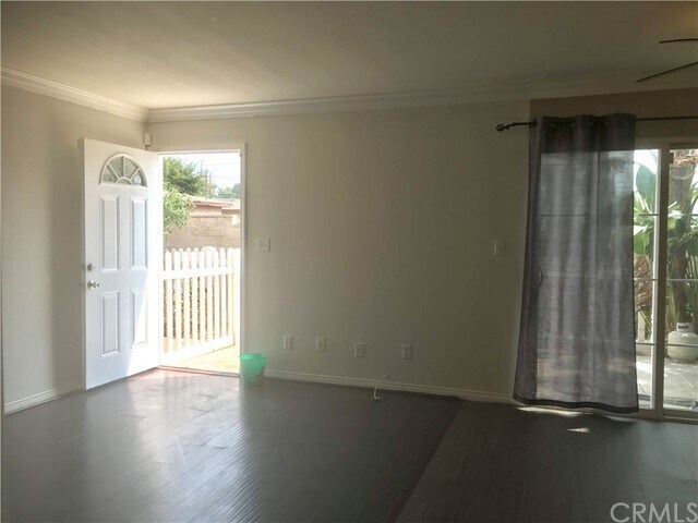 Foto del edificio - 1175 E D St