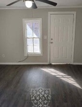 Building Photo - 6684 Cavender Rd