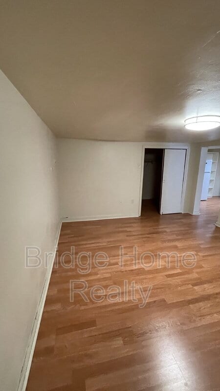 Building Photo - 3141 Beechwood Blvd