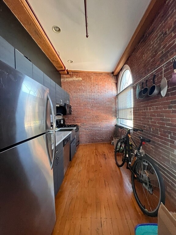 Building Photo - 229 Brighton Ave