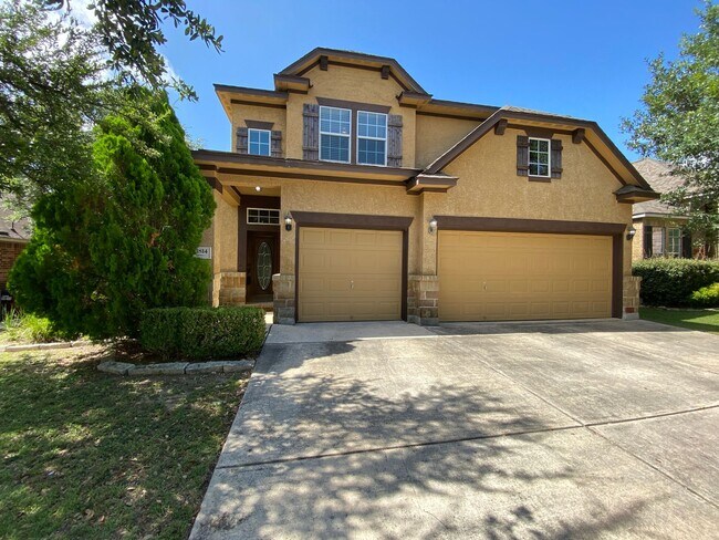 Building Photo - July Move-In Special