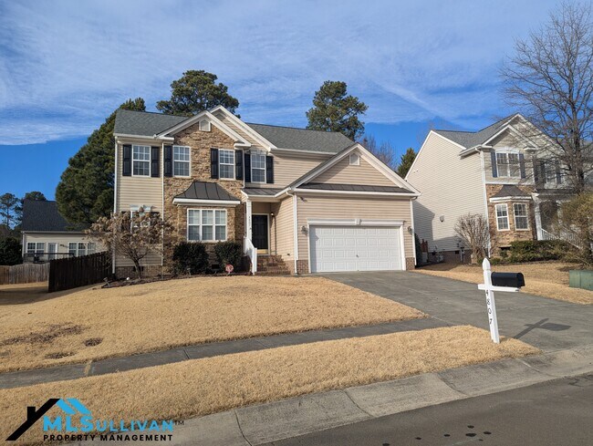 Foto del edificio - 4807 Mistletoe Ln