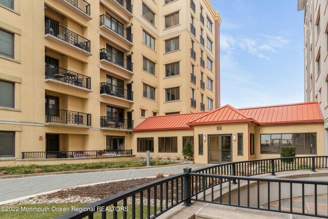 Building Photo - 1501 Ocean Ave