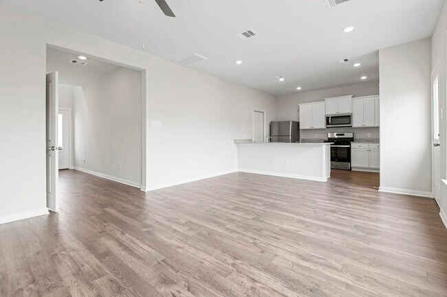 Foto del edificio - 23127 Glory Orchid Dr