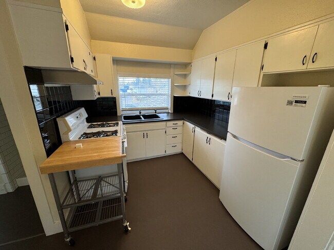 Foto del edificio - Cute 2-bedroom in Portsmouth Neighborhood / Close to University of Portland