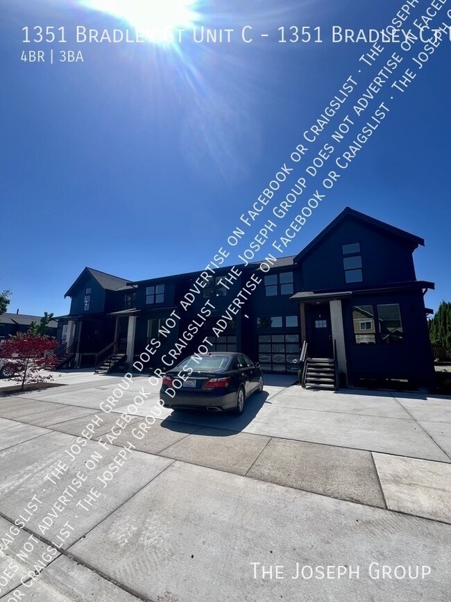 Building Photo - 1351 Bradley Ct