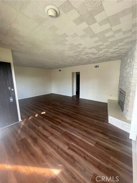 Foto del edificio - 5150 W Slauson Ave