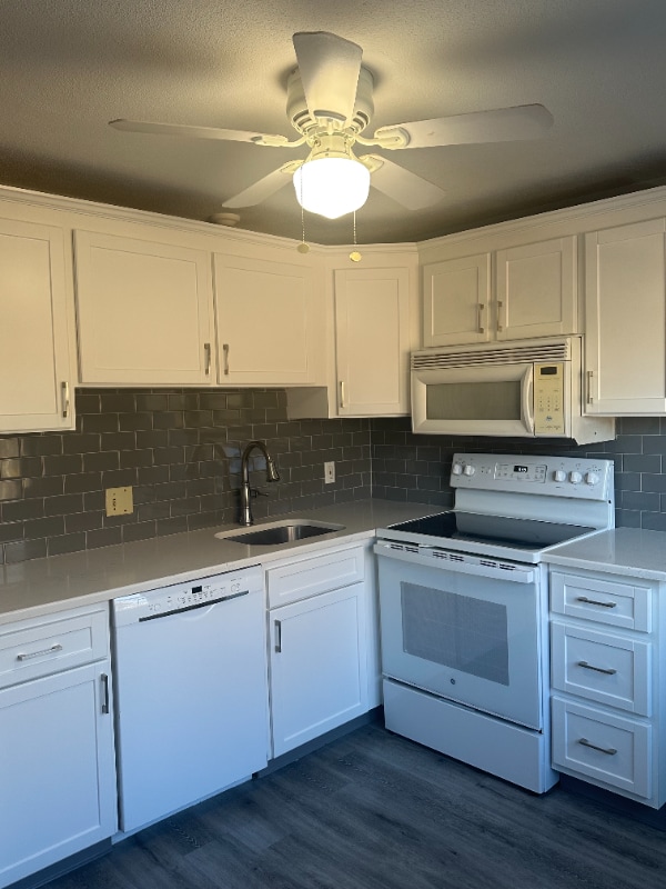 Foto del edificio - 8 Mayberry Dr