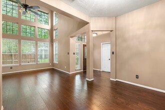 Building Photo - 70 Harvest Wind Pl