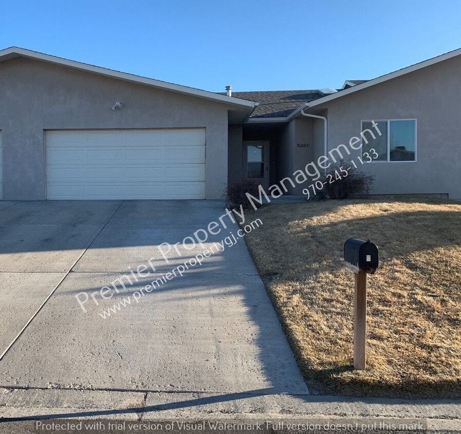 Primary Photo - 526 Rado Dr C