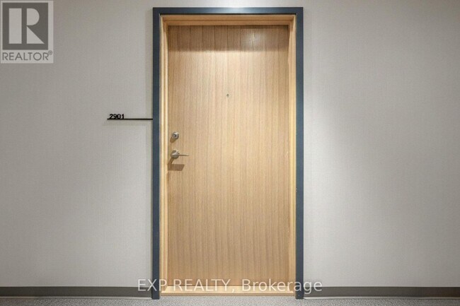 Photo du bâtiment - 395 Square One Dr