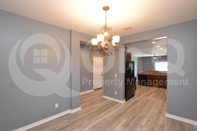 Foto del edificio - 20481 N Grantham Rd