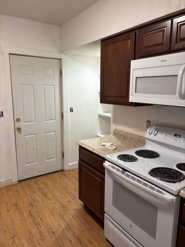 Foto del edificio - 424 N Pearl St