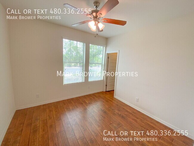 Foto del edificio - 3842 E Alfalfa Dr