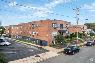 Building Photo - Longshore Apartments
