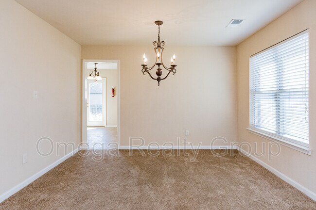 Foto del edificio - 1136 Alden Glen Dr