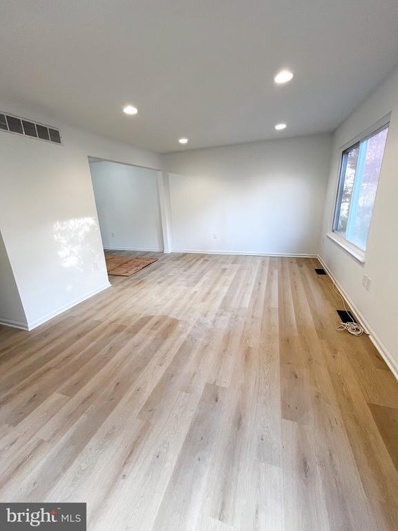 Foto principal - 719 Hunters Run