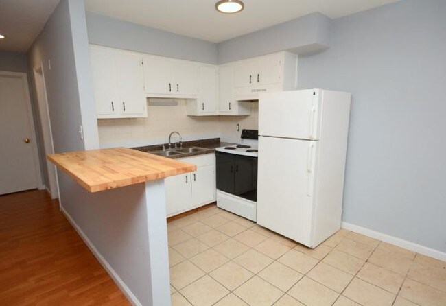 Building Photo - 2 bedroom in Norfolk VA 23508