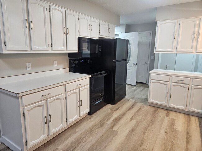 Foto del edificio - 1732-1734 6th St SE