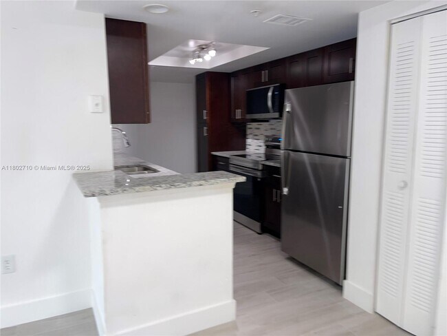 Foto del edificio - 4171 N Haverhill Rd