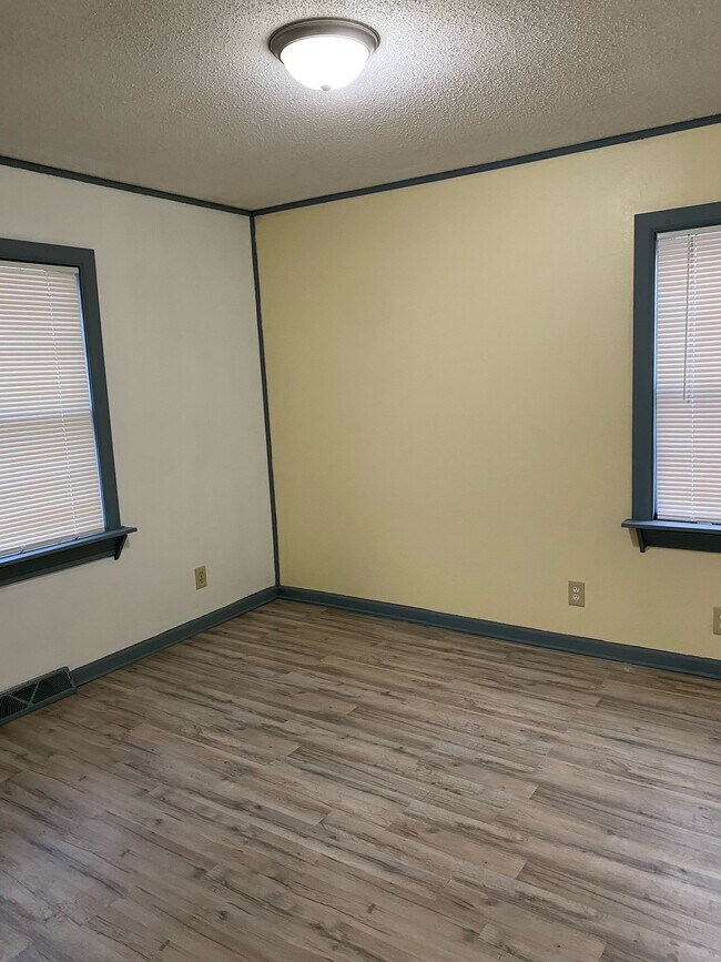 Foto del edificio - 4409 E 114 Terrace