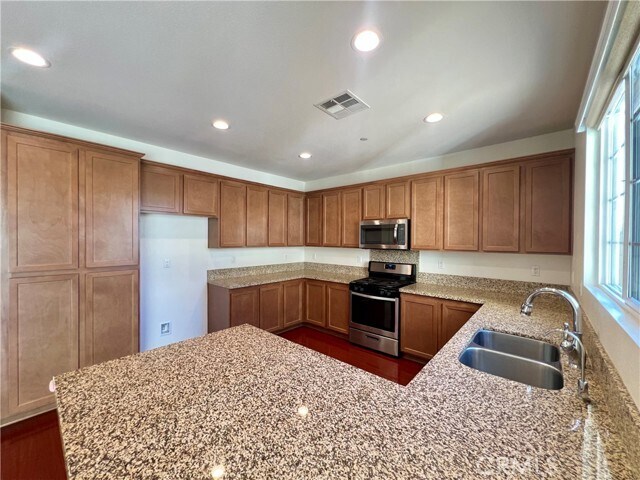 Foto del edificio - 6614 Mogano Dr