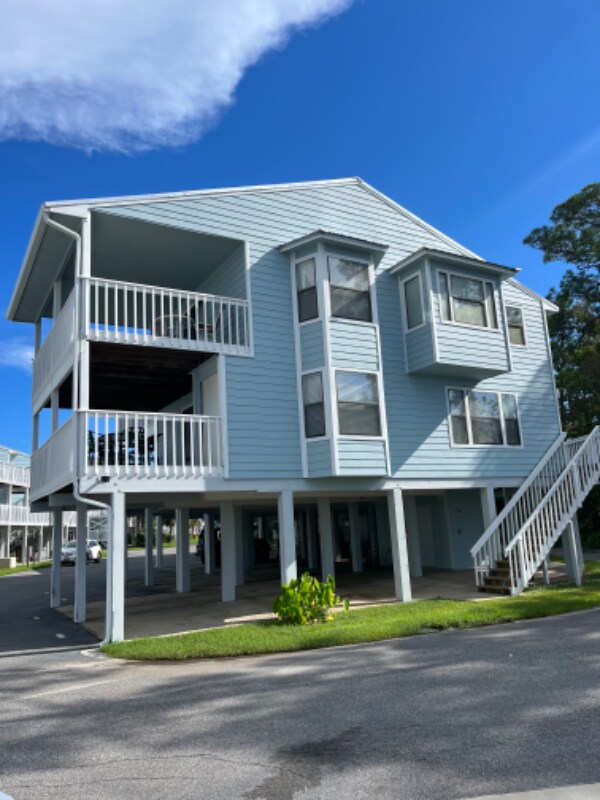 Foto del edificio - 25861 Canal Rd