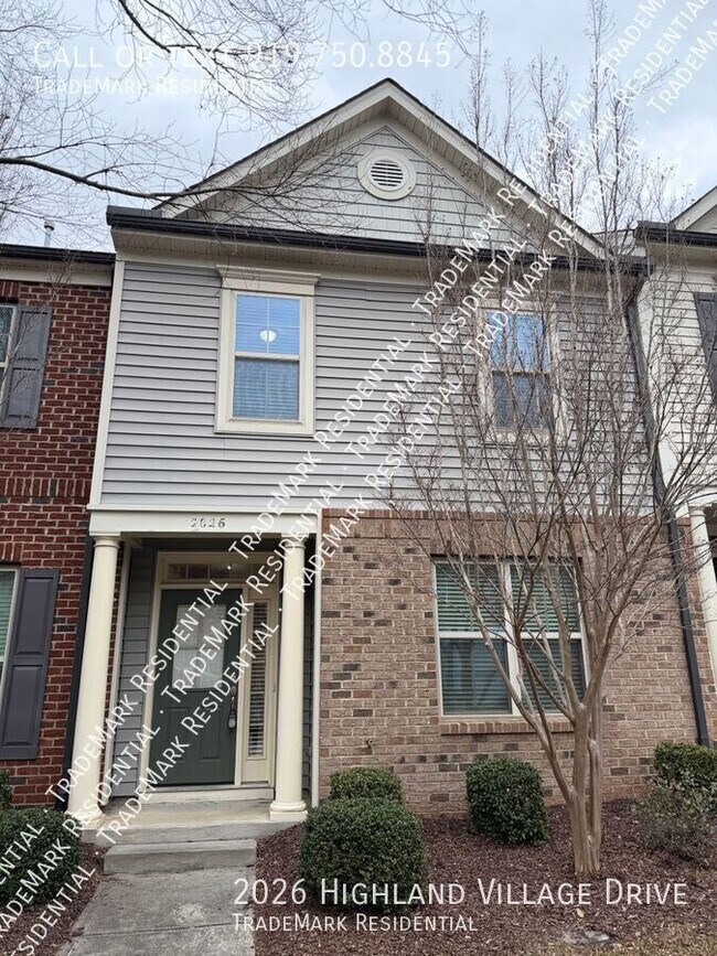 Building Photo - 2026 Highland Village Dr