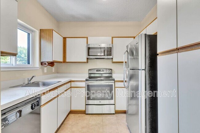 Foto del edificio - 11041 Villaridge Ct