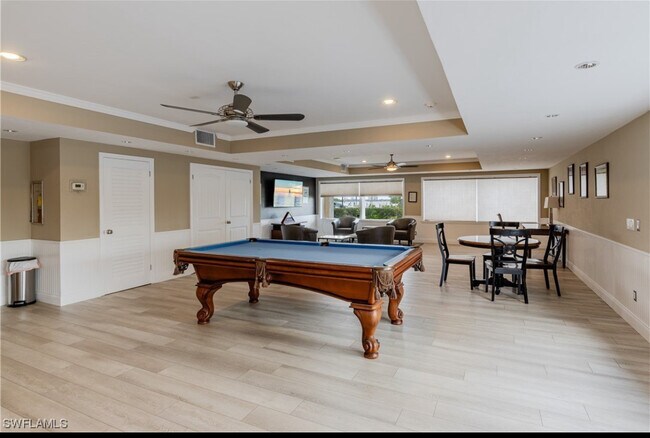 Foto del edificio - 2875 Palm Beach Blvd