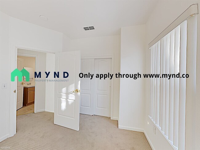 Building Photo - 2 br, 1.5 bath  - 1033 S St Apt 1