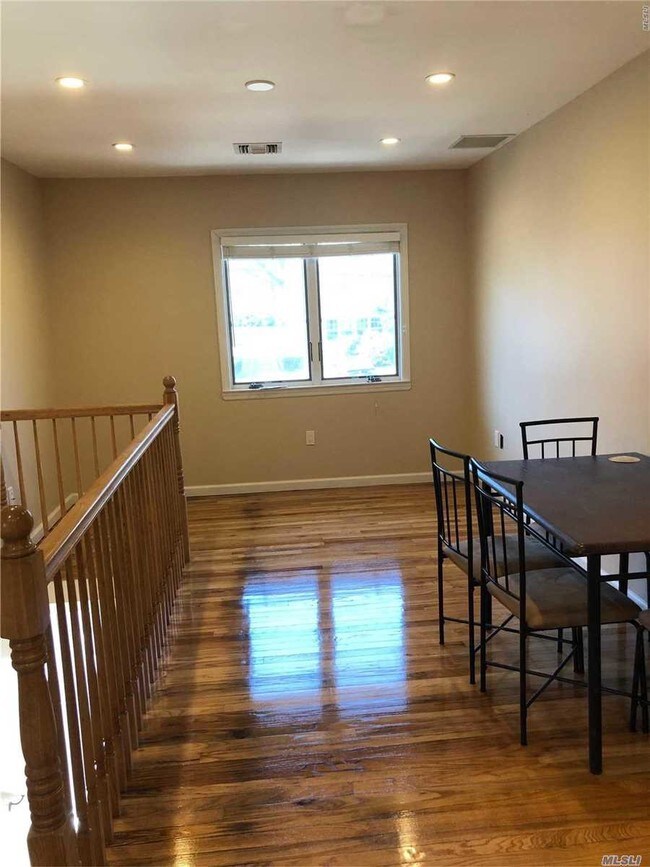 Building Photo - 46 Dunes Ln