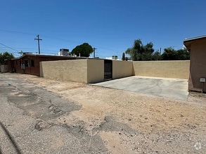 Building Photo - 120 N Campbell Ave