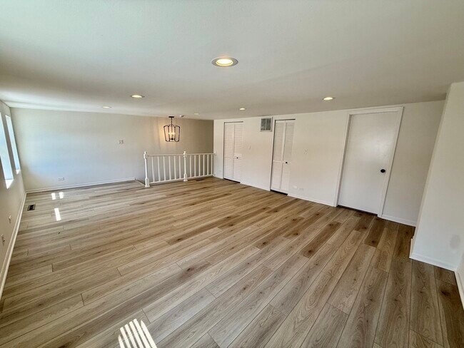 Foto del edificio - 937 W Armitage Ave