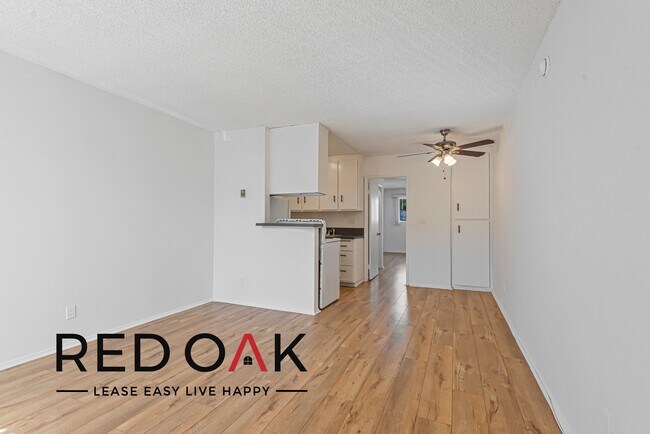 Foto del edificio - ~$300 OFF Each Month~ Gorgeous One Bedroom...
