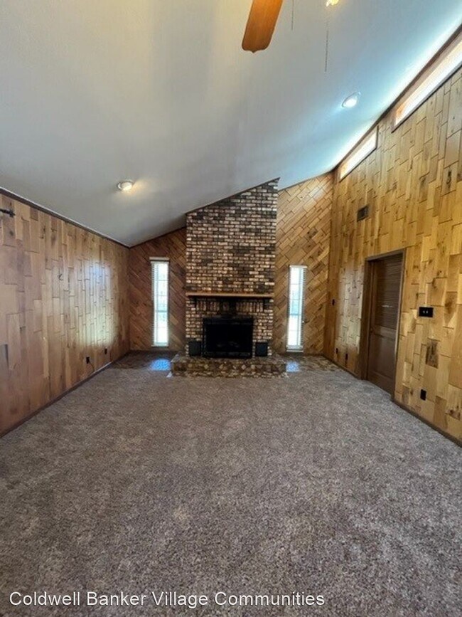Building Photo - 3 br, 2 bath House - 908 Oakdale