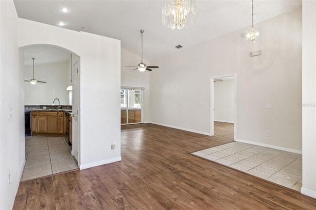 Foto del edificio - 166 Greeley Loop