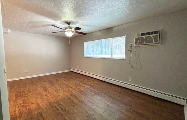 Foto del edificio - 550 Lowell Ave