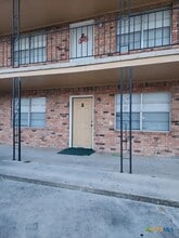 Building Photo - 309 Sunset Ln