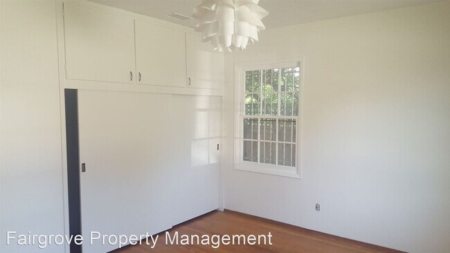 Building Photo - 3 br, 2 bath House - 5836 Beaumont