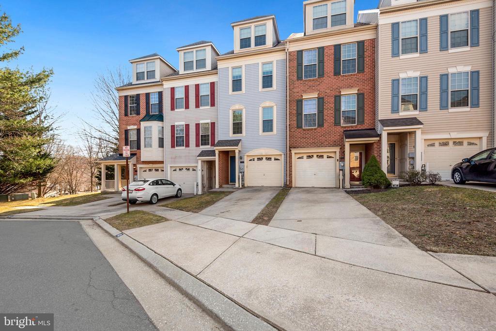 Foto principal - 43 Bank Spring Ct